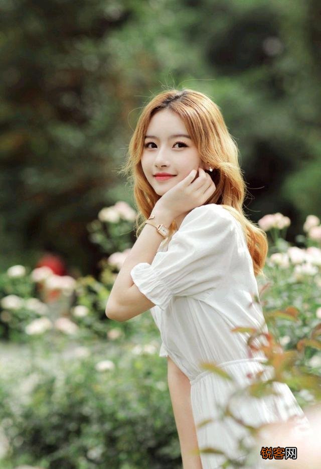 穿裙子如何拍的气质又漂亮