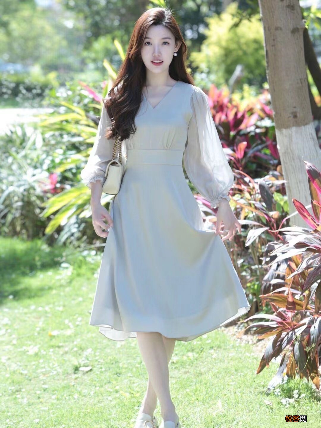 穿裙子如何拍出气质淑女风