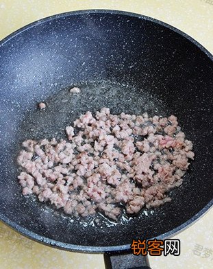 海参肉沫豆腐