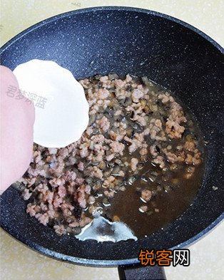 海参肉沫豆腐