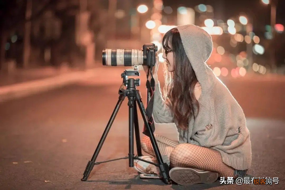 有了单反微单后，如何为自己挑选对应合适的三脚架呢？