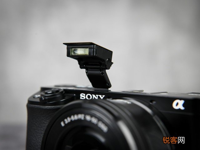 索尼Alpha 6100评测