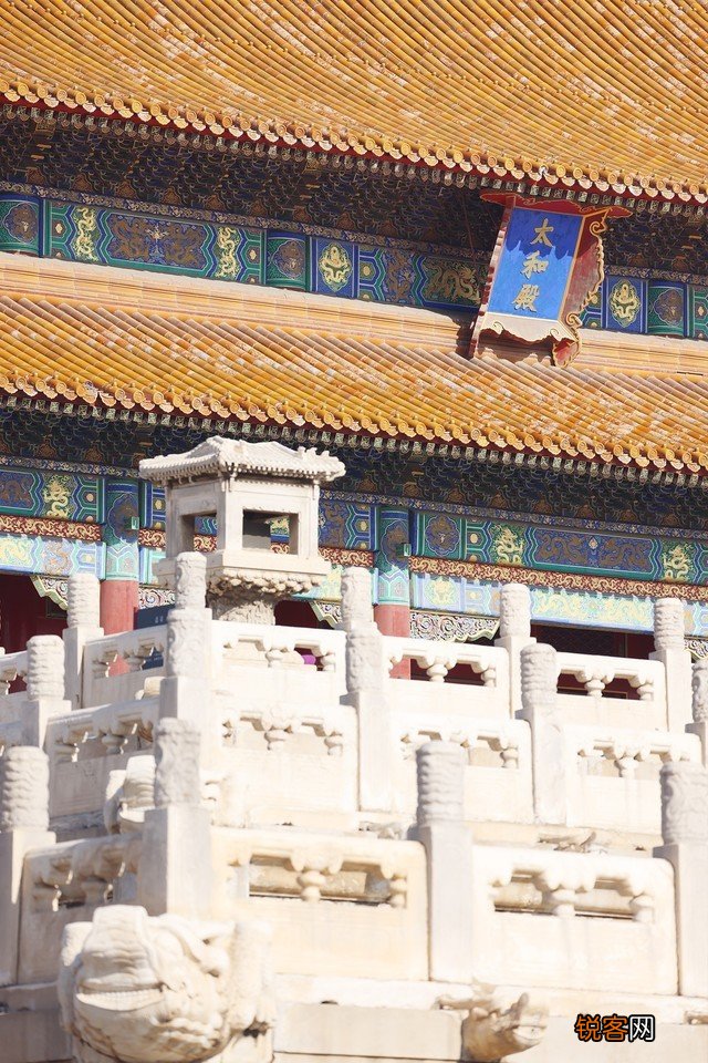 对于进阶摄影者来说，佳能EOS RP、R、R6该如何选择？