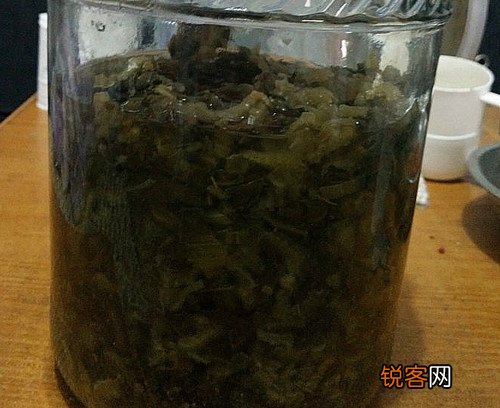 制作酸菜