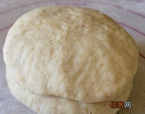 红豆乳酪风车面包