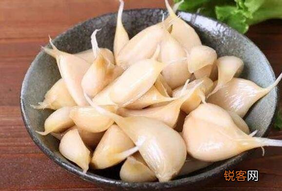 蒜子泡醋的功效和禁忌