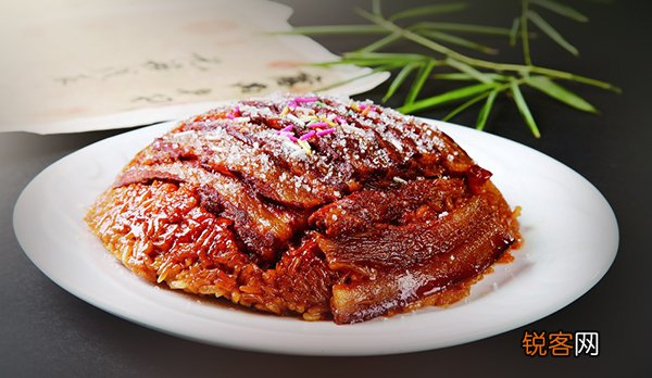 糍粑用油煎后蘸糖就是儿时的味道