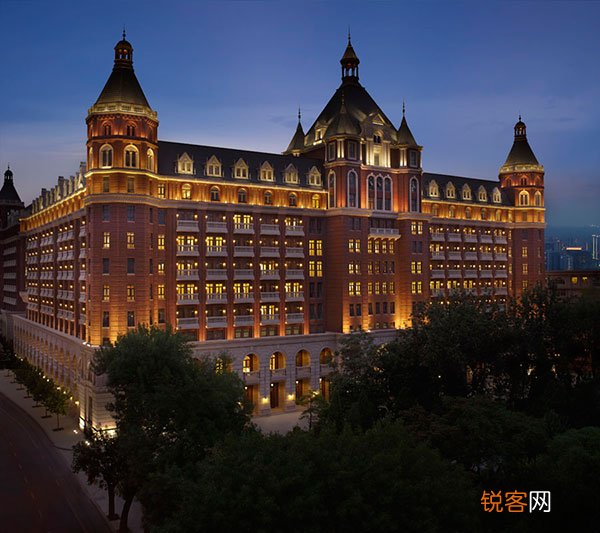 天津丽思卡尔顿酒店呈现日式料理
