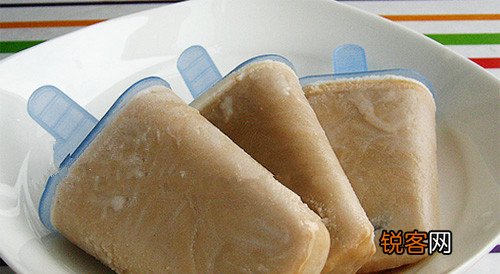夏季饮食知识5类人不适宜吃雪糕