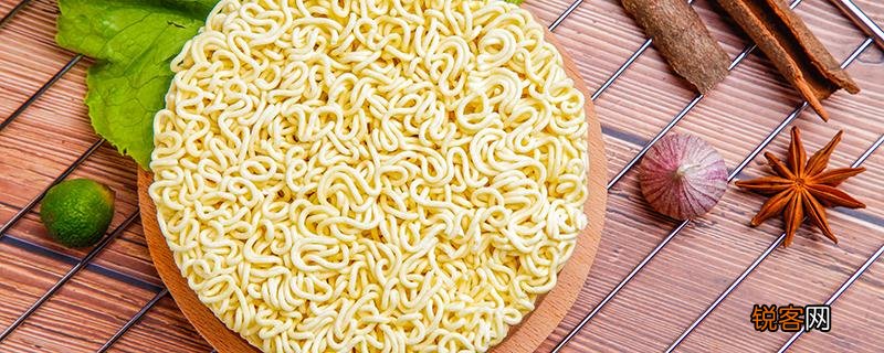 炒方便面可以用冷水泡吗 炒方便面用冷水泡多久