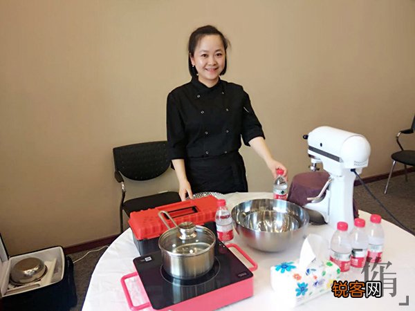 骆家辉前甜品师Betty：大使的口味其实没那么挑剔