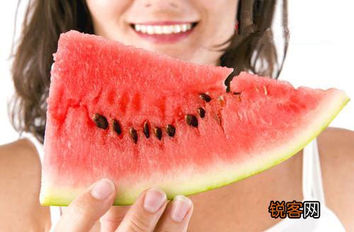 夏季吃水果要当心小心吃出水果病