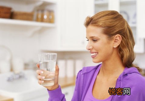 这样喝水能治11种疾病