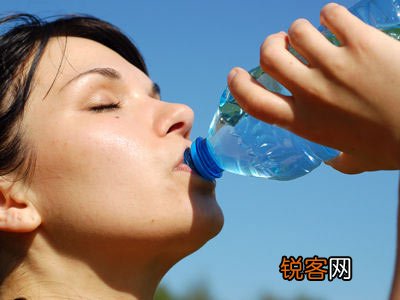 这样喝水能治11种疾病