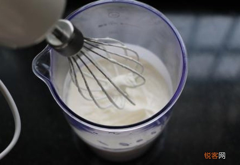 炼乳能打发成奶油吗