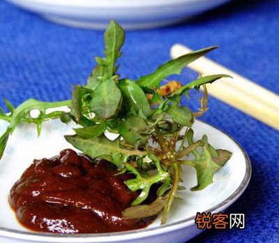 三伏天汗不白流多吃香蕉