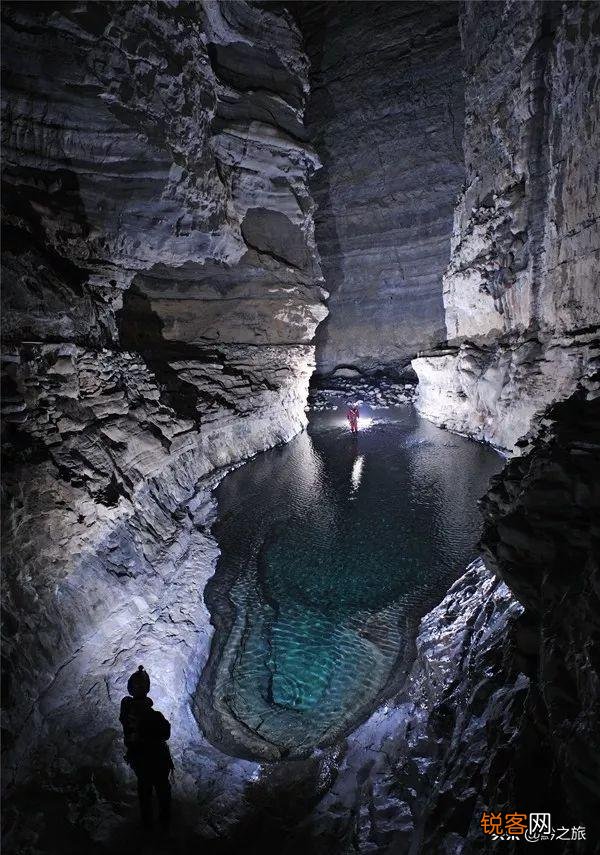 中国最大溶洞在哪里 双河溶洞是几A级景区