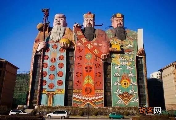 我国4个奇葩建筑简介 五粮液大厦图片集