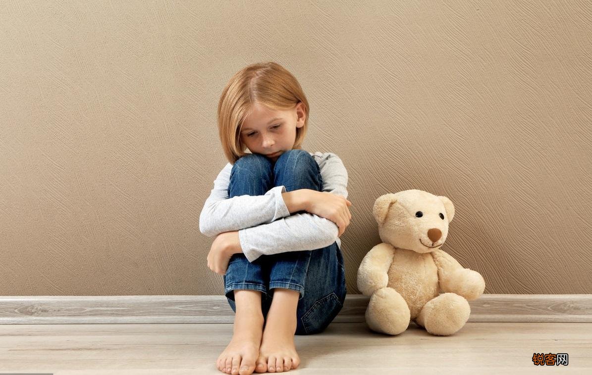 女孩5岁产子成最小的妈妈 世界上年纪最小的母亲