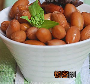 白领养生：满足口欲不增肥 10种办公室零食