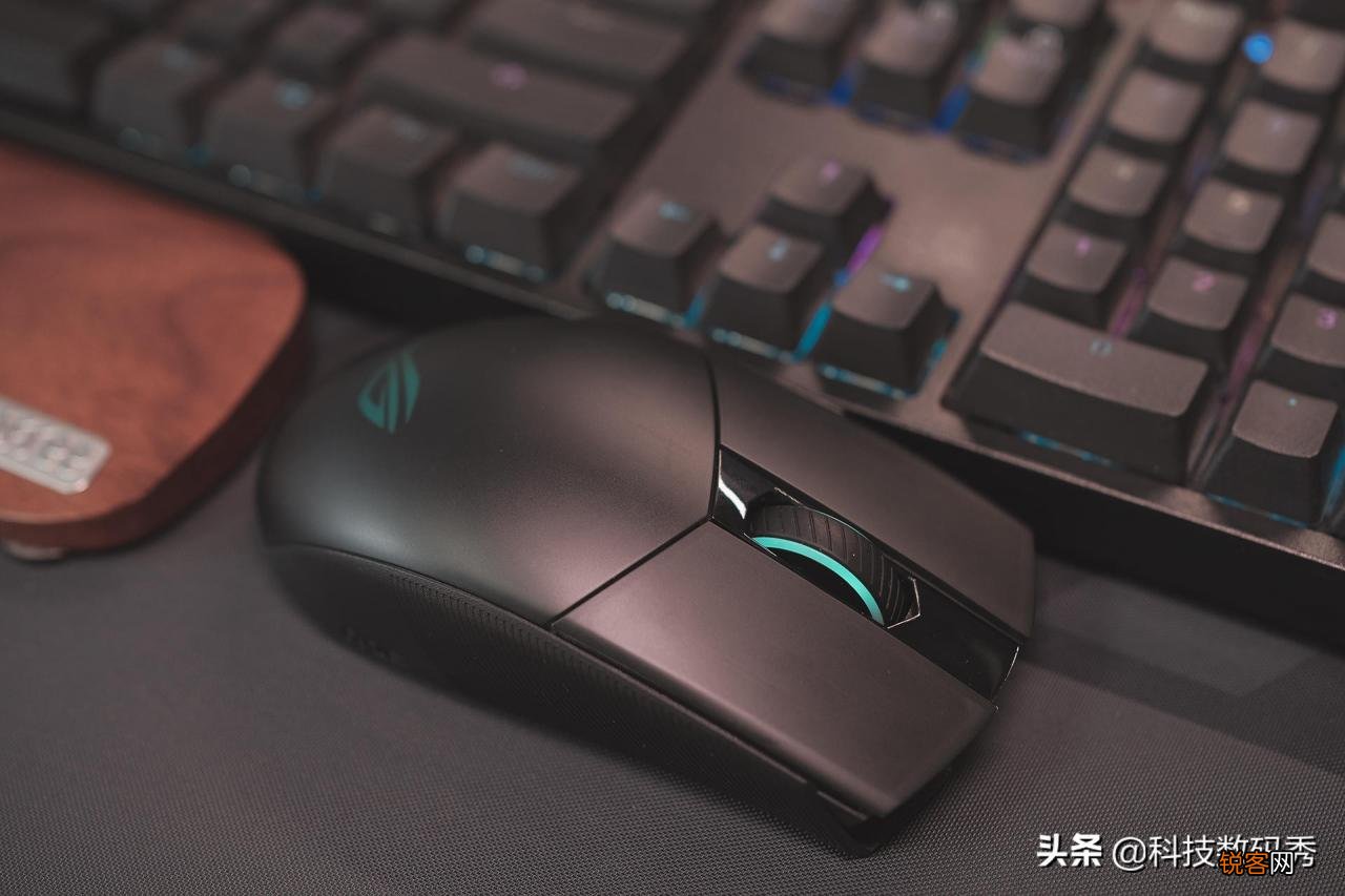 ROG影刃2无线版鼠标测评 华硕鼠标耐用吗