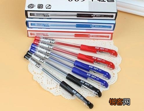 用这几种方法泡一泡就干净 衣服弄了水彩笔怎么洗
