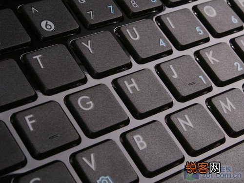 酷睿i5核显配置跑分测试 华硕A43E多彩本评测