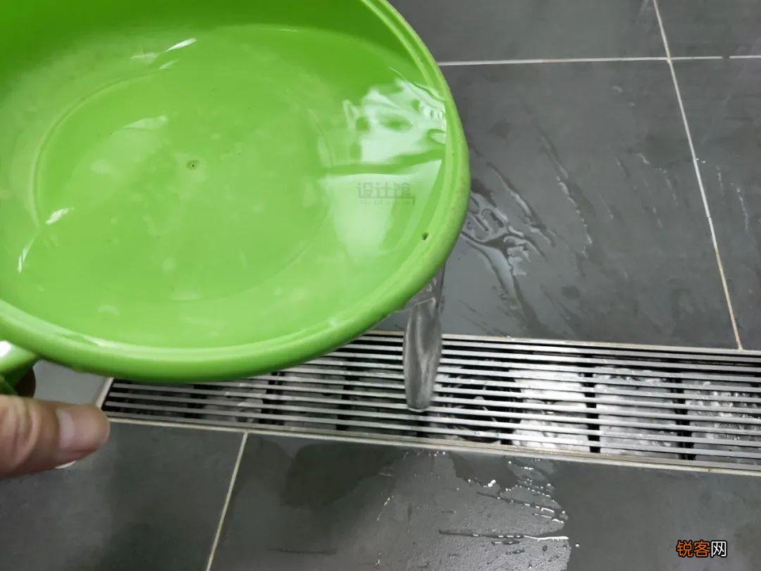 卫生间的臭味是从哪里出来的 卫生间很干净为什么还是很臭