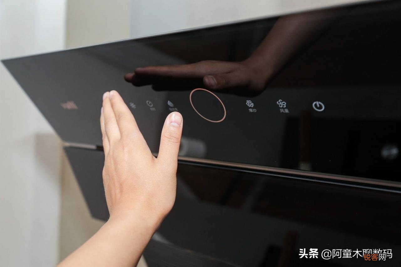 侧吸好还是顶吸好 华帝i11170侧吸油烟机拆洗图解